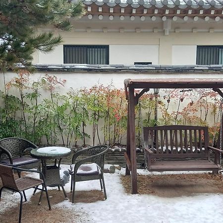 Adam Guesthouse 慶州市 エクステリア 写真